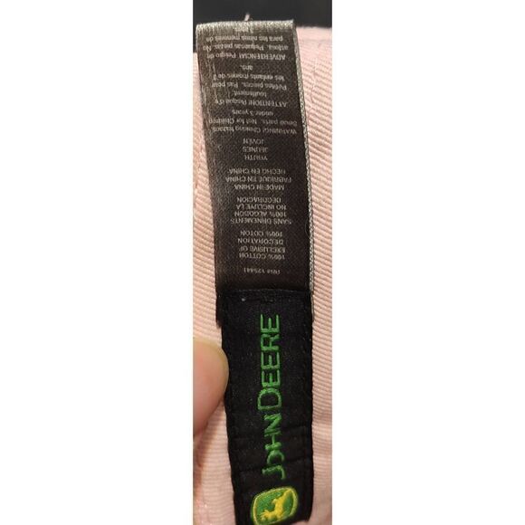 JOHN DEERE Pink Cap/hat. Adjustable with some stains - Picture 6 of 7